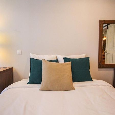 Duplex In The Heart Of Old Lille Terrace + Parking Leilighet Eksteriør bilde